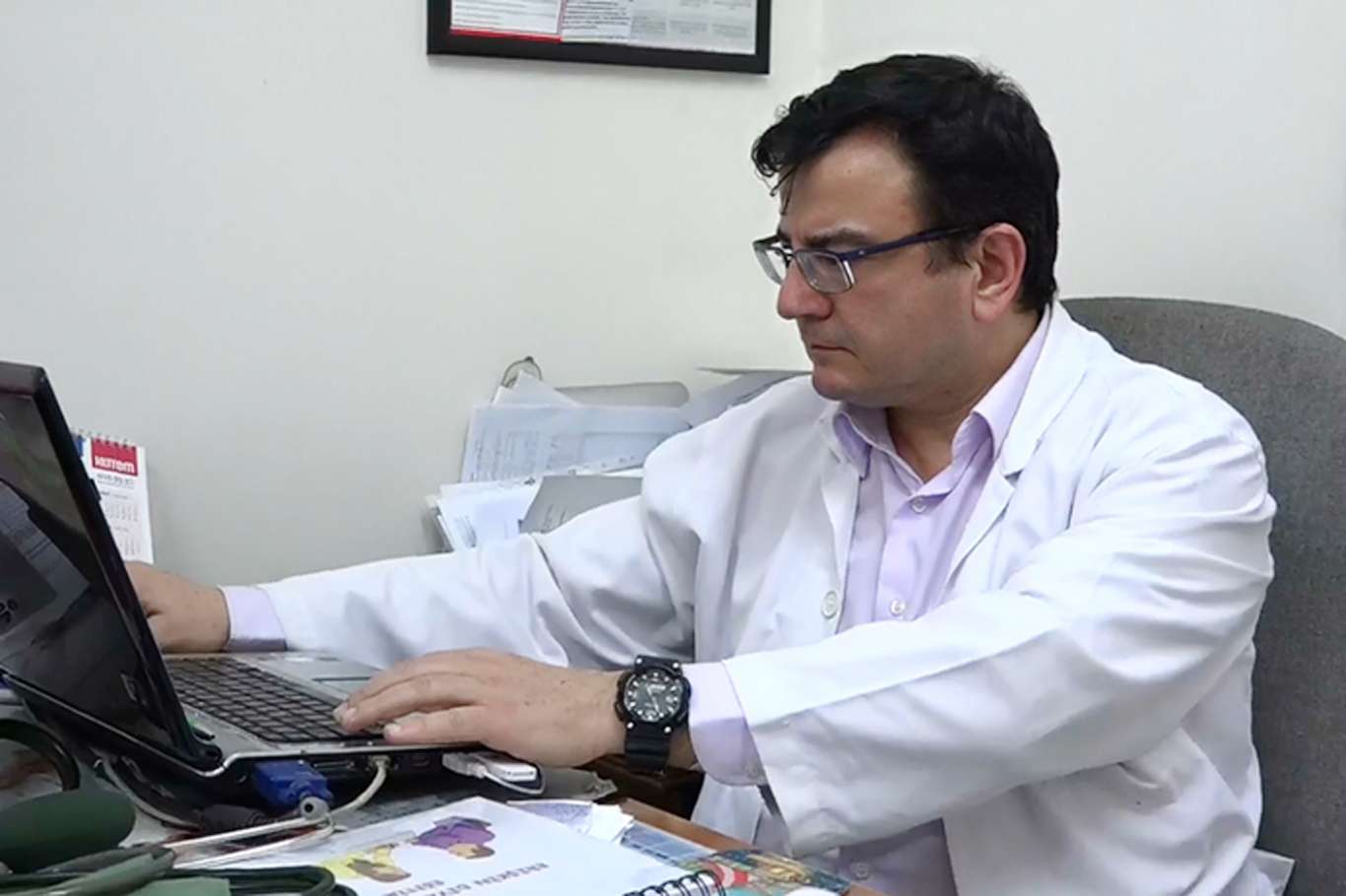 "Hava şartlarına göre giyinme önemlidir" "Hava şartlarına göre giyinme önemlidir"